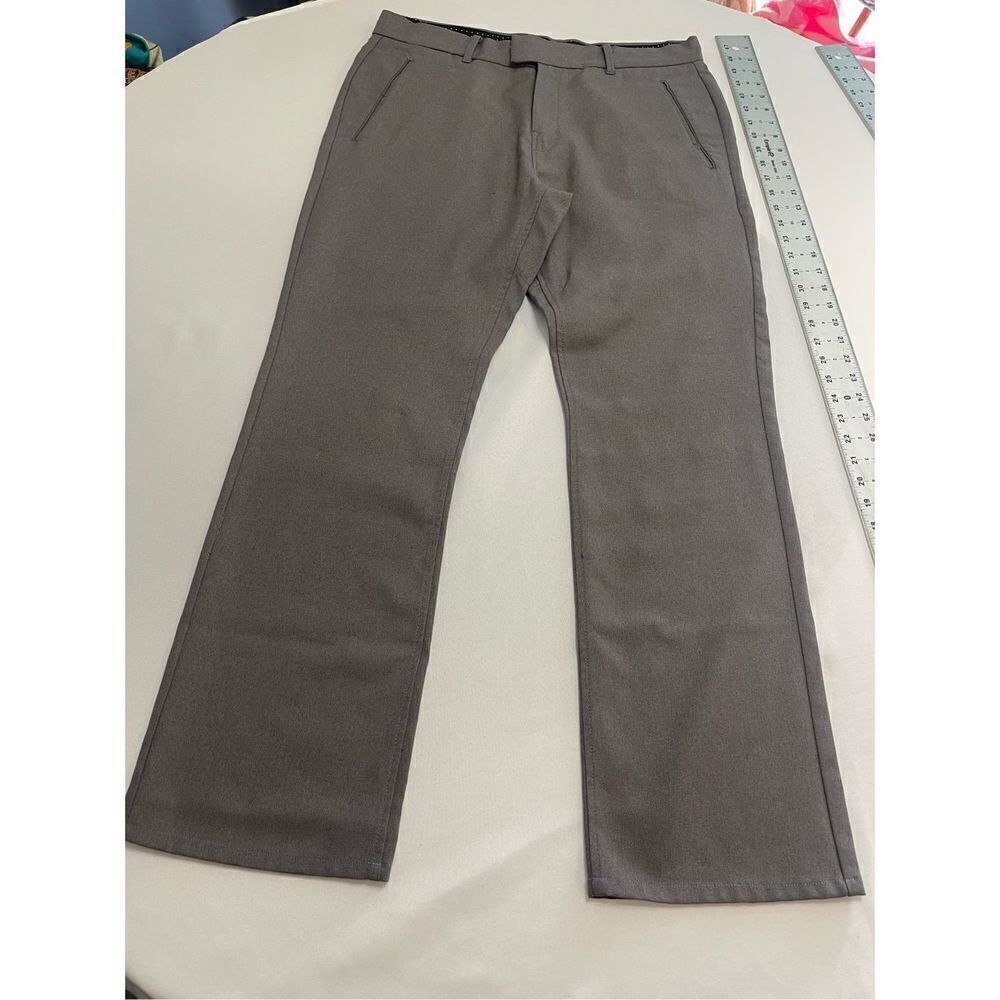 Volcom Workwear Grey Chino Pants Size 34 X 31
